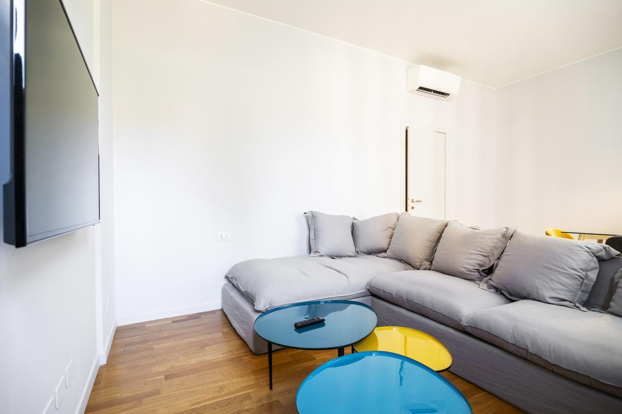 Apartament Residenza Cornaggia Mediolan Zewnętrze zdjęcie
